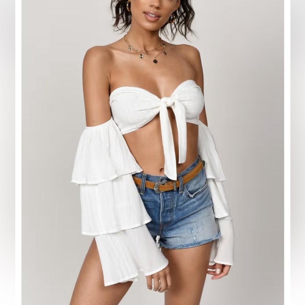 Tobi White Off-Shoulder Crop Top